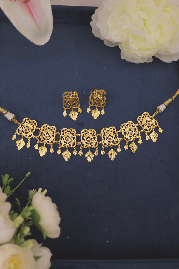 Lajjo Choker Set with Tika