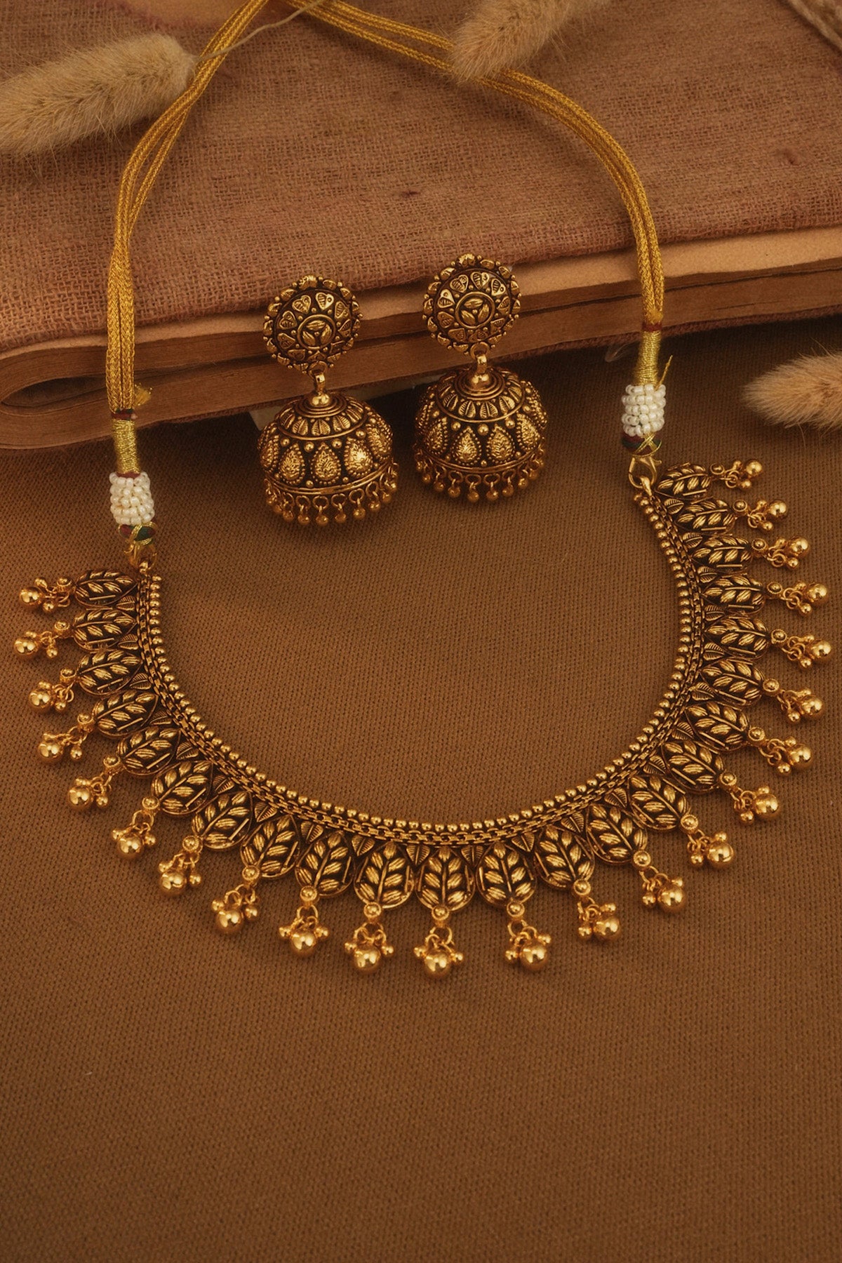 Nihar necklace Set