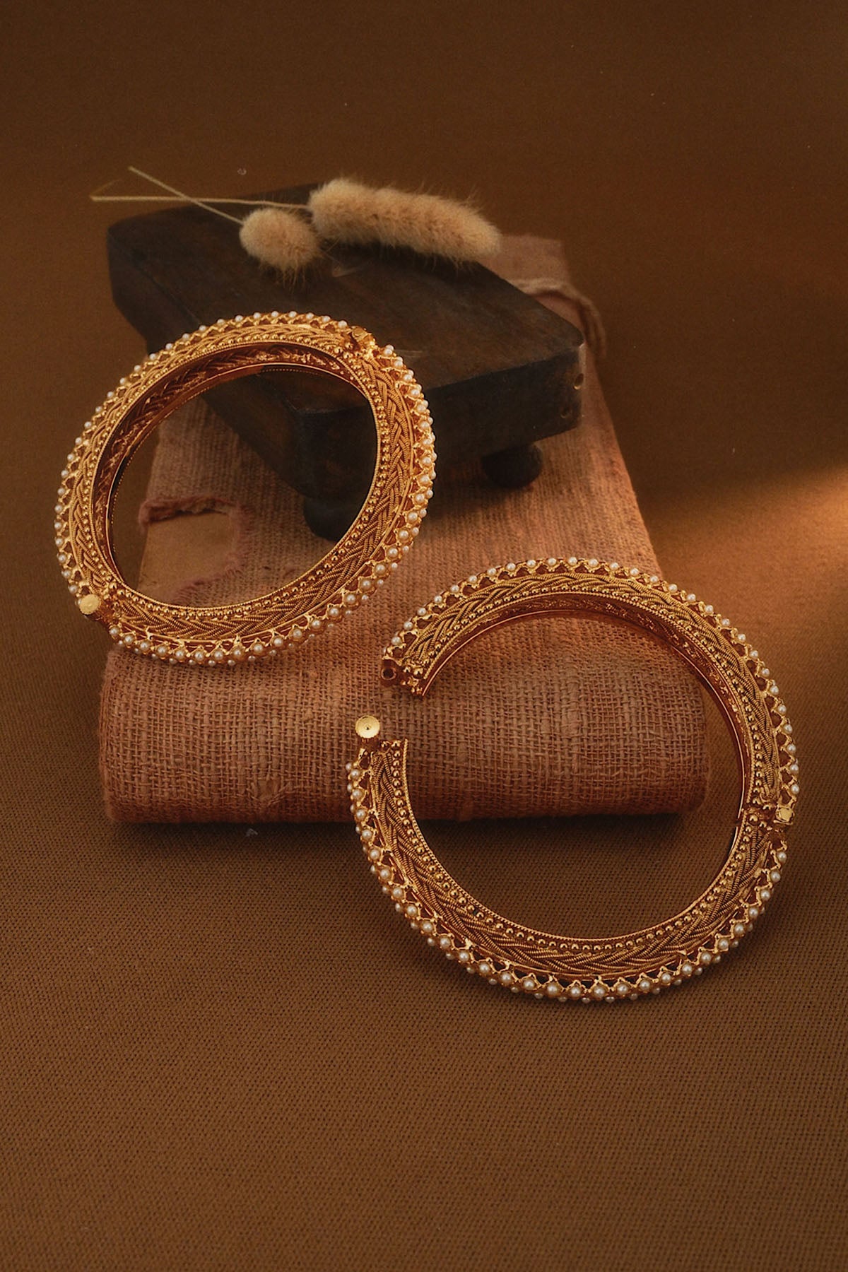 Moti Maahal Bangles