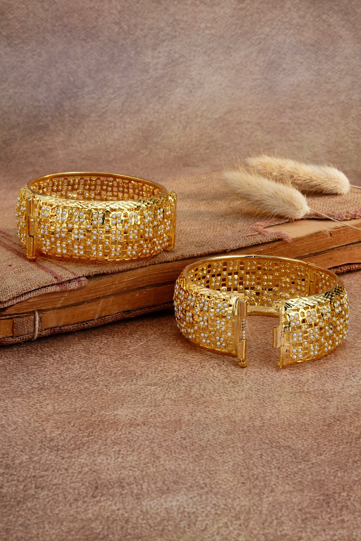 Resham Jadau Pearl Bangles