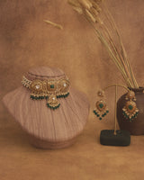 Ridma Emerald Choker Set