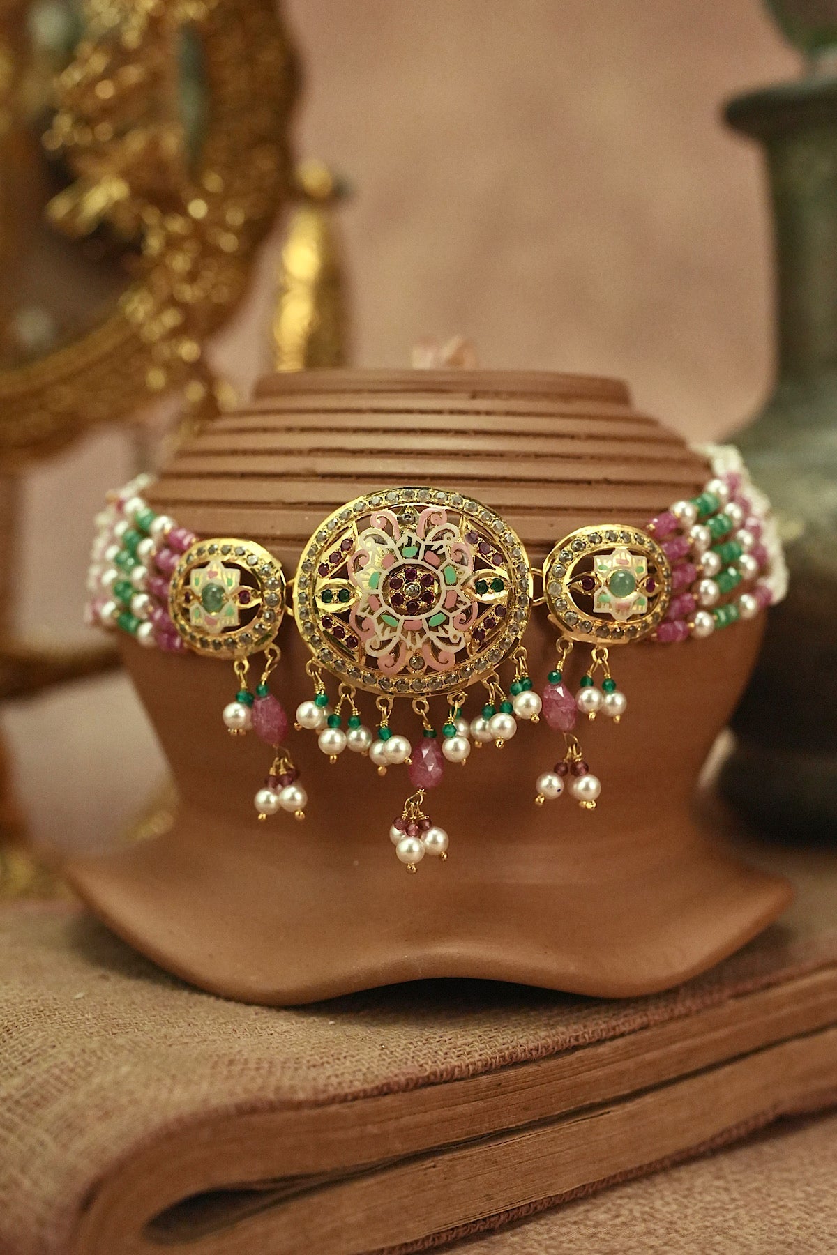 Sahiba Jadau Choker Set