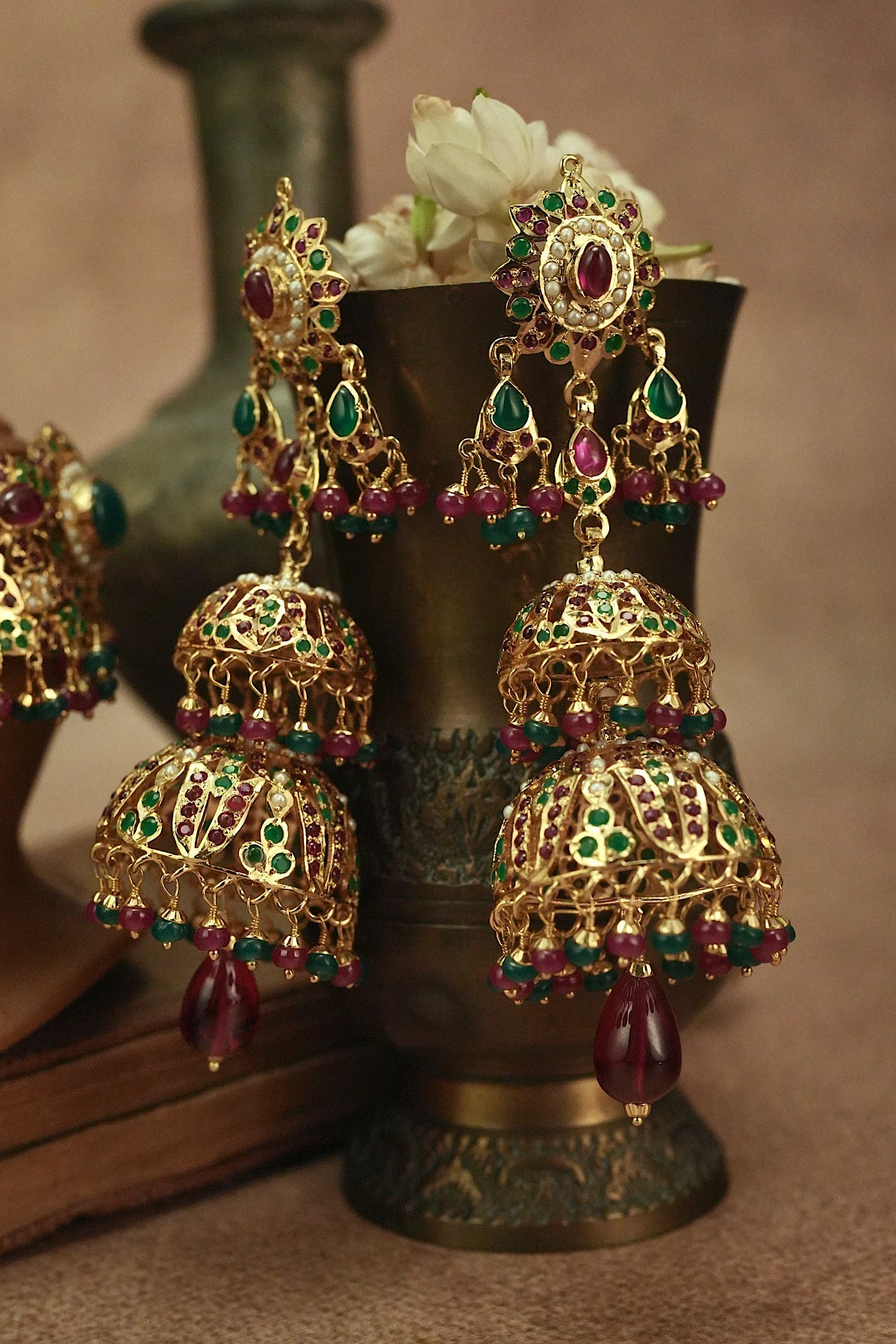 Virasati Jadau Choker Set