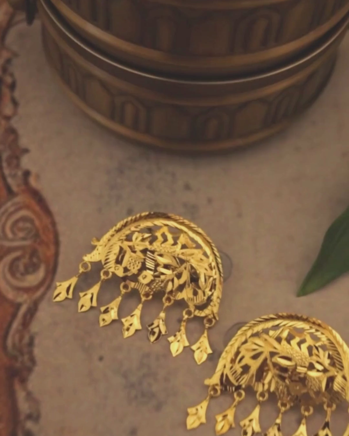 Mehreen Hair Clips Pair