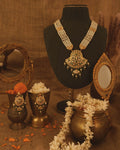 Udaan Jadau set
